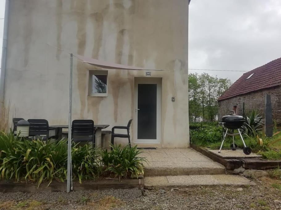 Gite Du Marques Saint-Thegonnec Loc-Eguiner Bagian luar foto